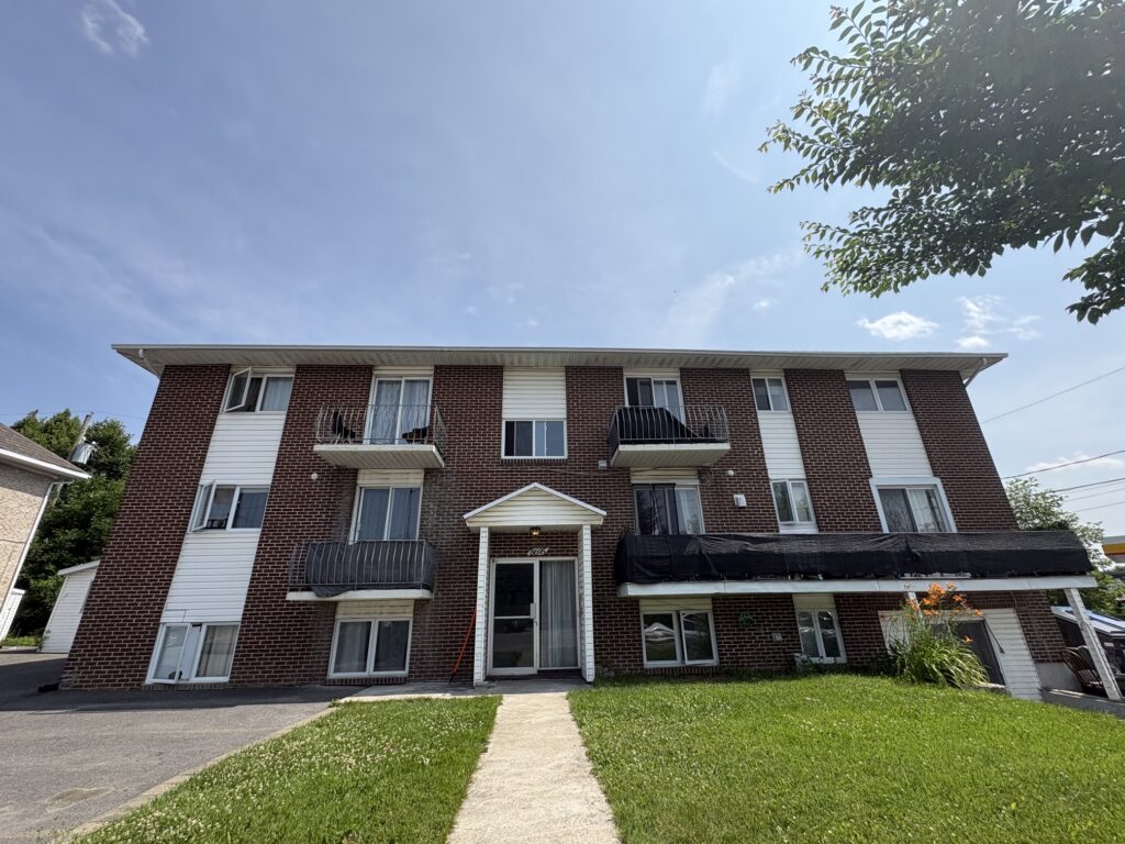 8695 Rue de la Bonne Entente #2