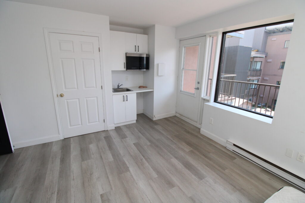 20 Rue Saint-Jean #405