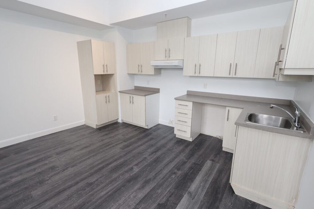 20405 Boulevard Henri-Bourassa #103